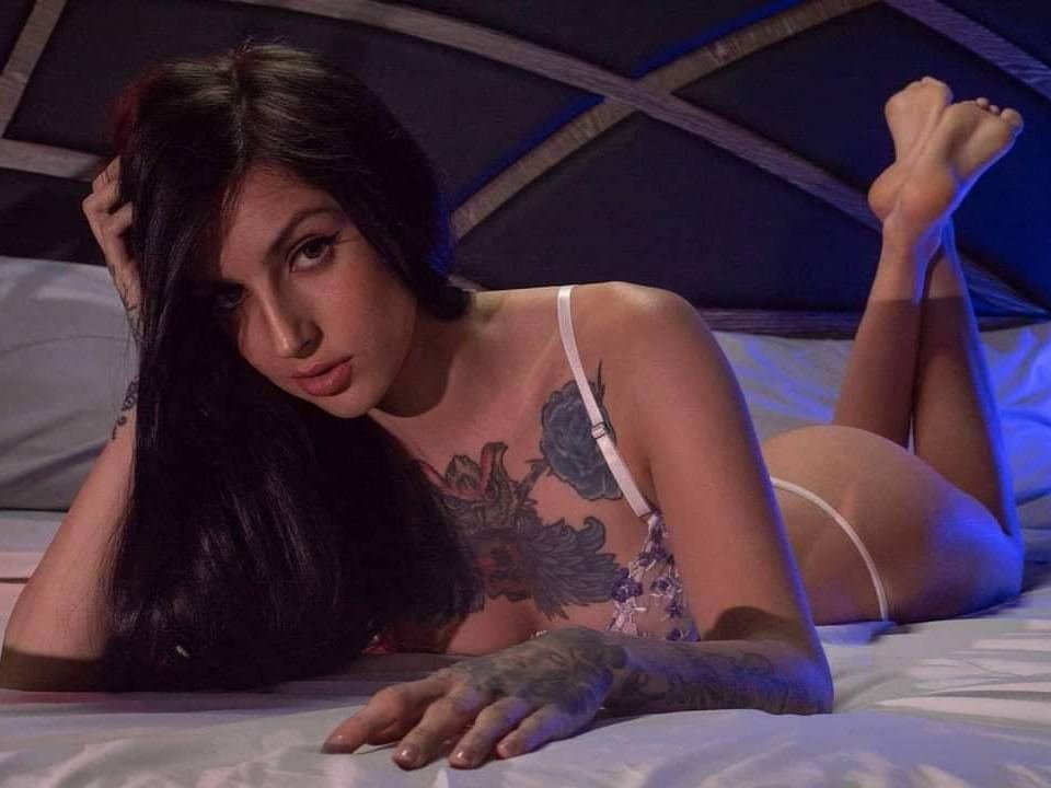 Foto de perfil de modelo de webcam de ninaandandy 