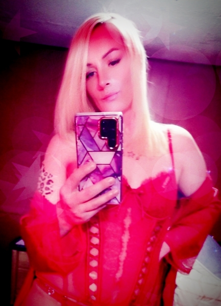 Utøver MistressHarleyLuv Bilde 11