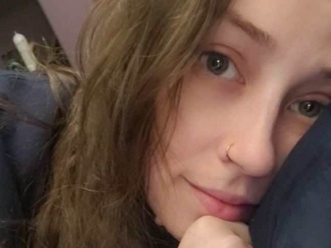 CoraLeighX immagine del profilo del modello di cam