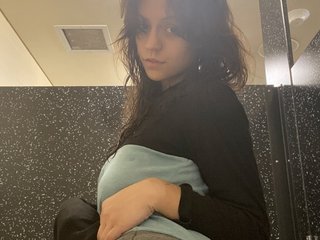 Mirnaafterclass profielfoto van cam model