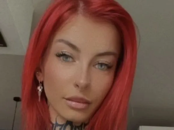 Redheadfirex profielfoto van cam model