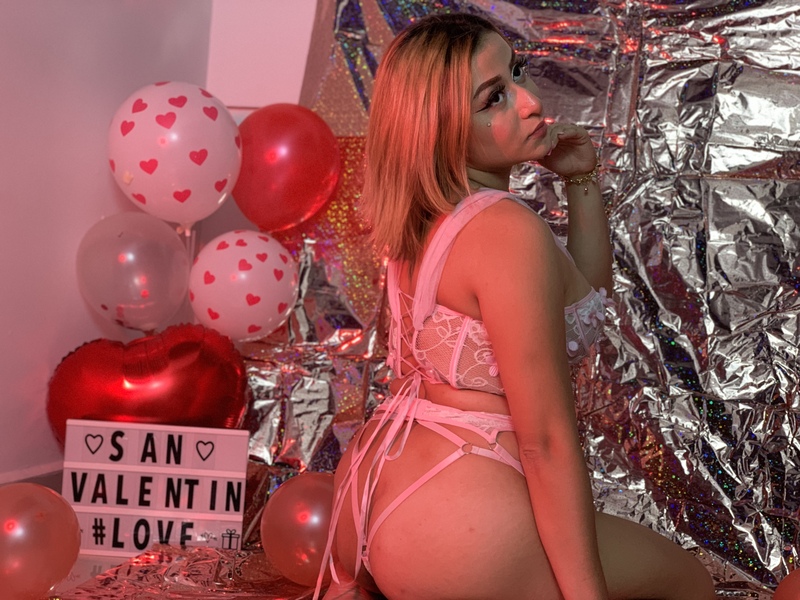 Performer MeeganColeman Photo 11