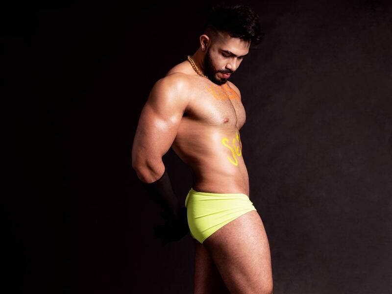 Intérprete SpencerBrown19 Foto 3