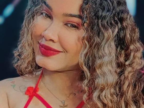 BrunetteeExotic profielfoto van cam model