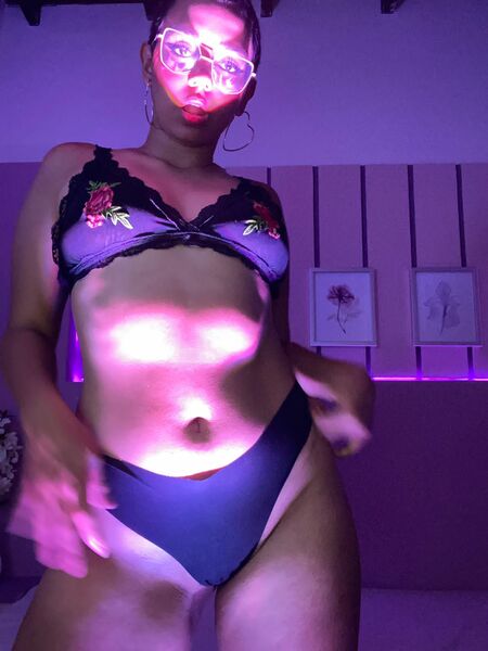 Artist KARLAROSSI Foto 11