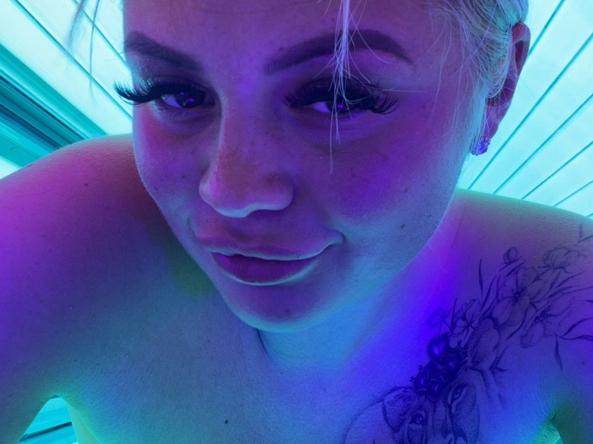 Elliebabyyxox immagine del profilo del modello di cam