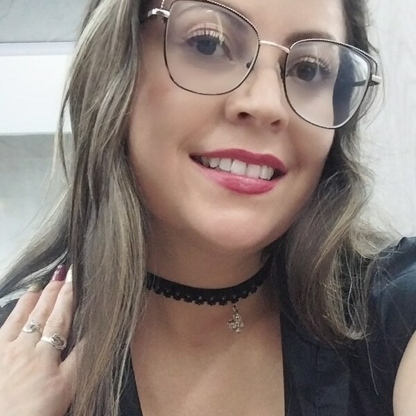 Performer SaraCrowe Photo 4