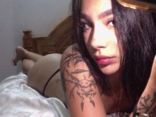 Image de profil du modèle de webcam KittengHigh