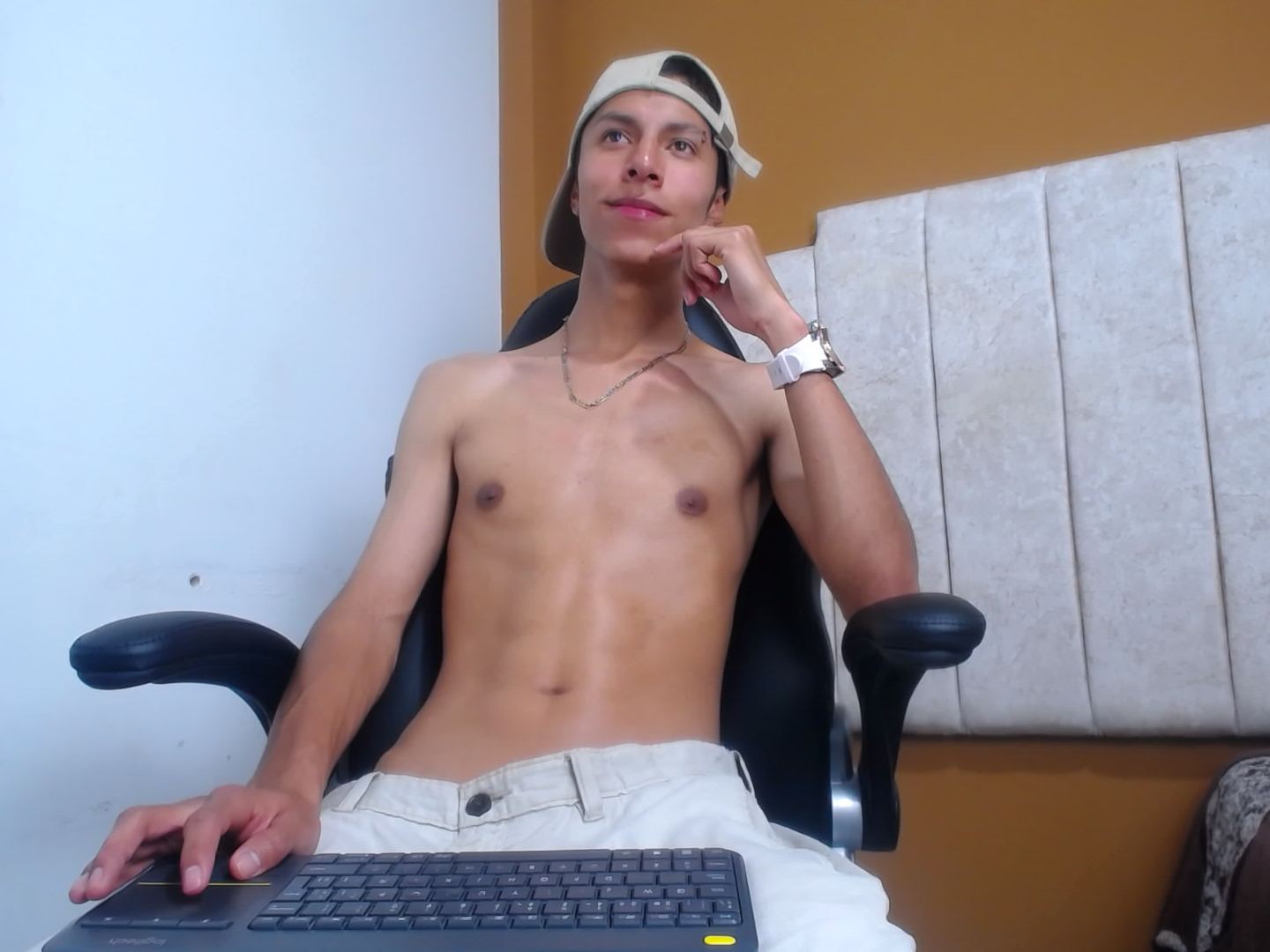 Foto de perfil de modelo de webcam de RossDuarte 