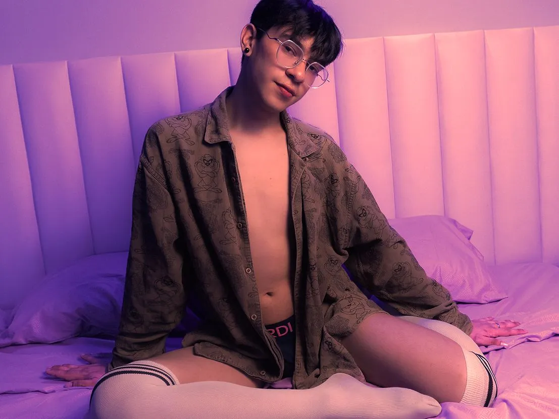 Foto de perfil de modelo de webcam de serraphiim