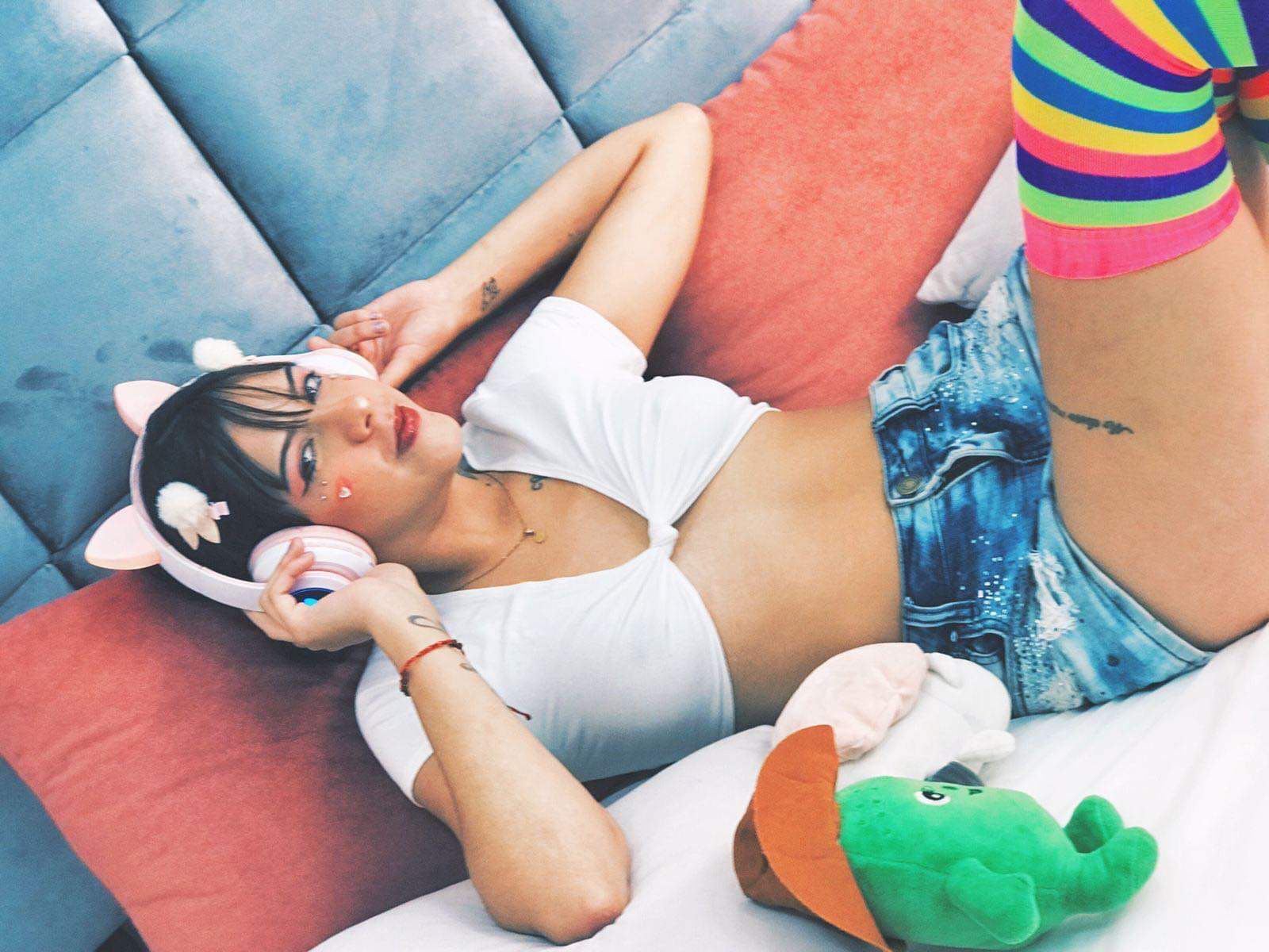 bliss21 profielfoto van cam model