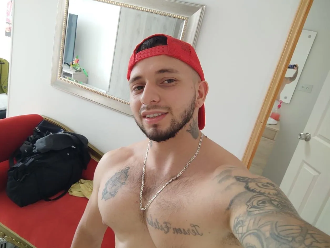 Image de profil du modèle de webcam estebanramirez