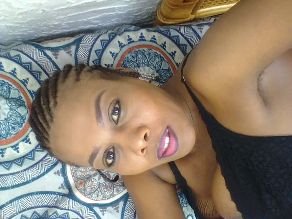 MassiveCurvesX cam model profile picture