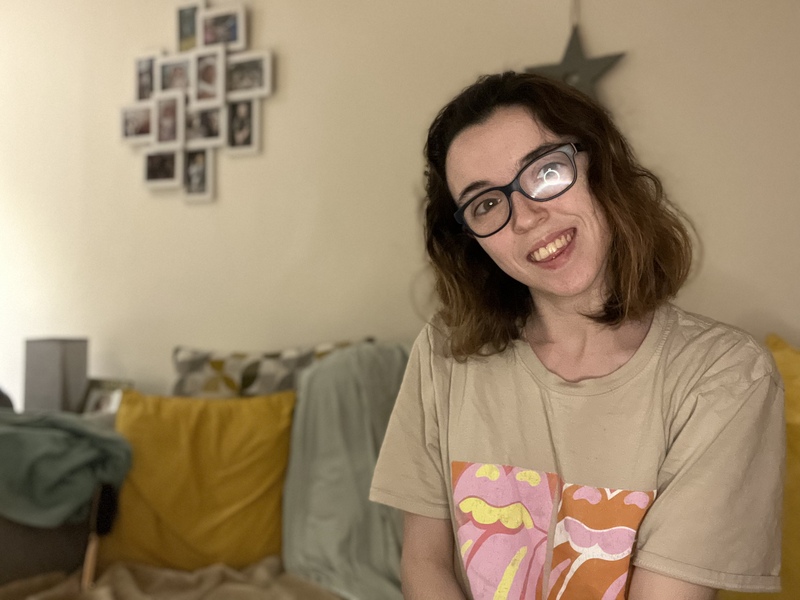Intérprete PetitePoppy Foto 1