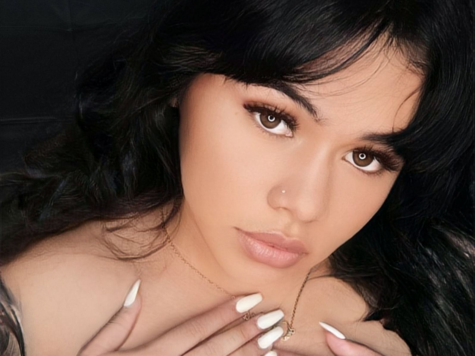 Imagen de perfil de modelo de cámara web de Isobeel