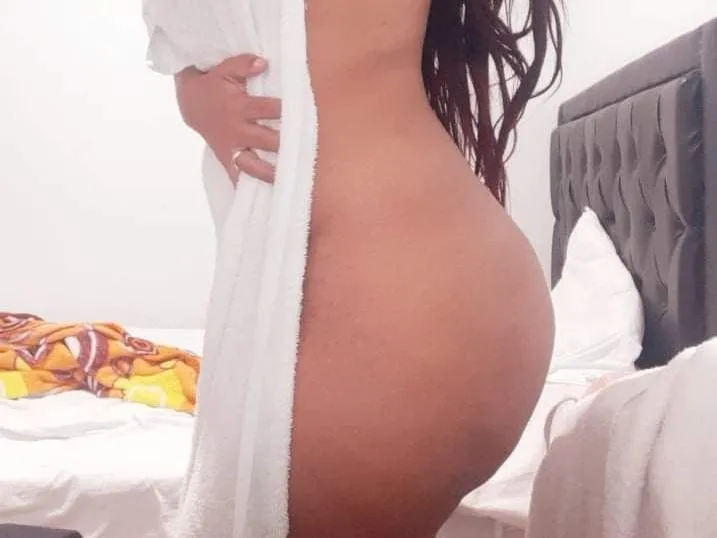 Image de profil du modèle de webcam LAURYN18