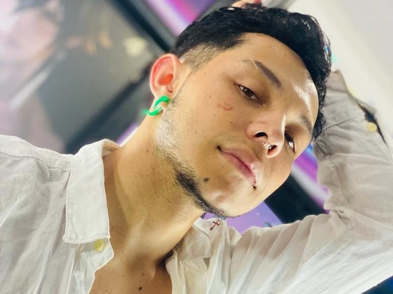 AdamlevinXX Profilbild des Cam-Modells