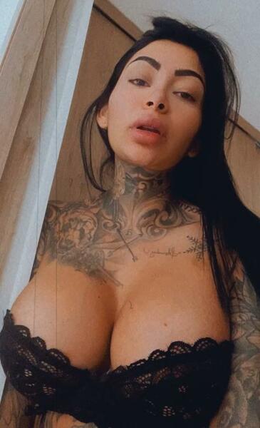 Utøver IamAnnii Bilde 8