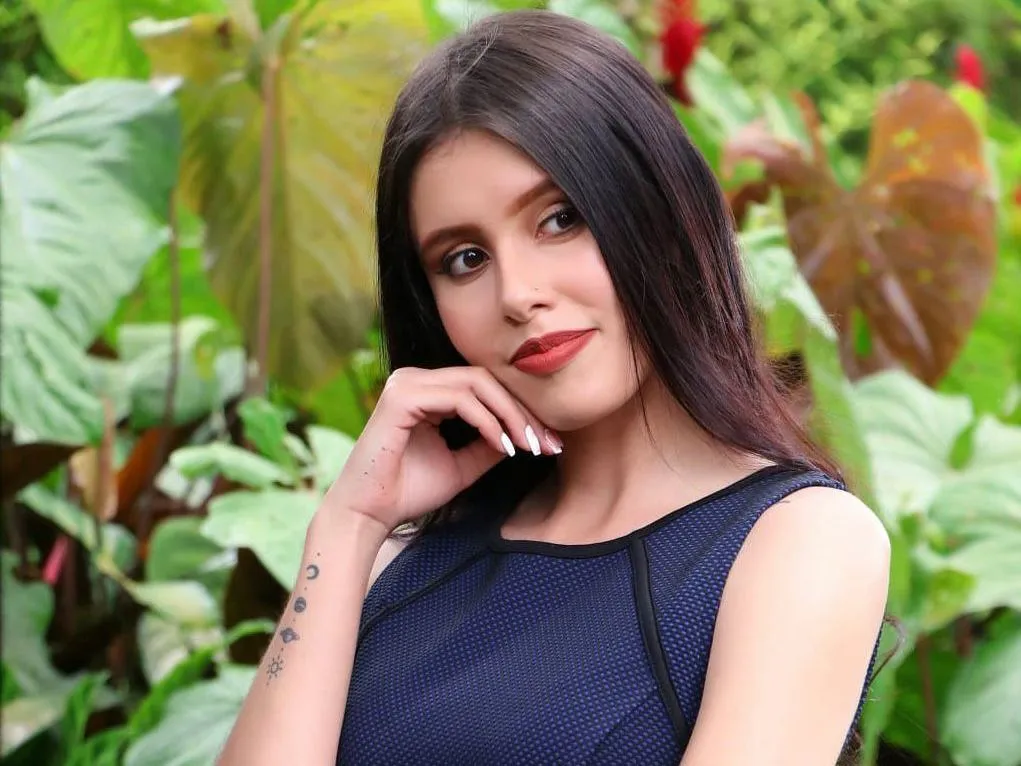 Foto de perfil de modelo de webcam de Criistaal18