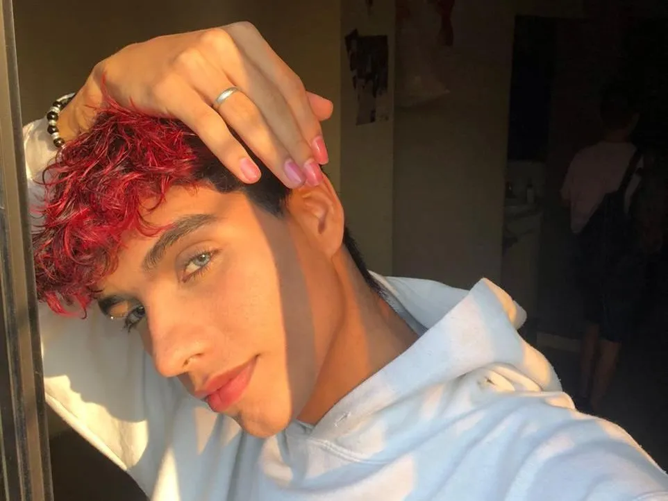arooncox profielfoto van cam model
