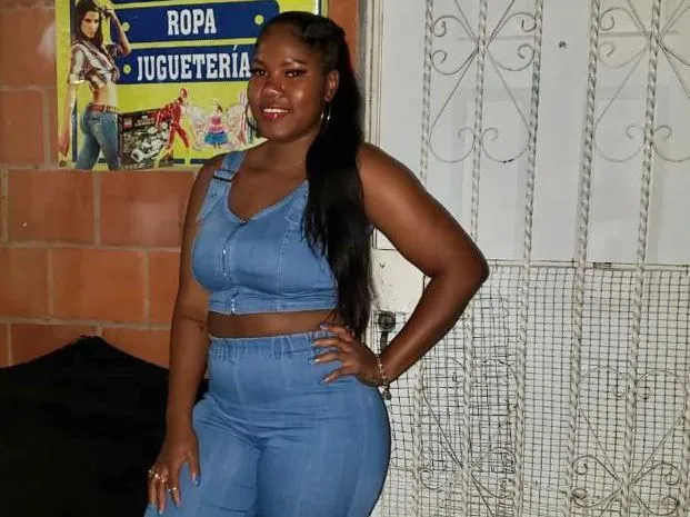 LilyMonroig profielfoto van cam model