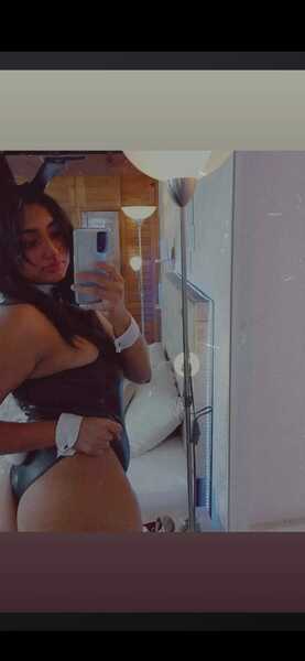 Interprete MiaWesley Foto 4