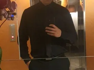 officialHardsinner cam model profile picture