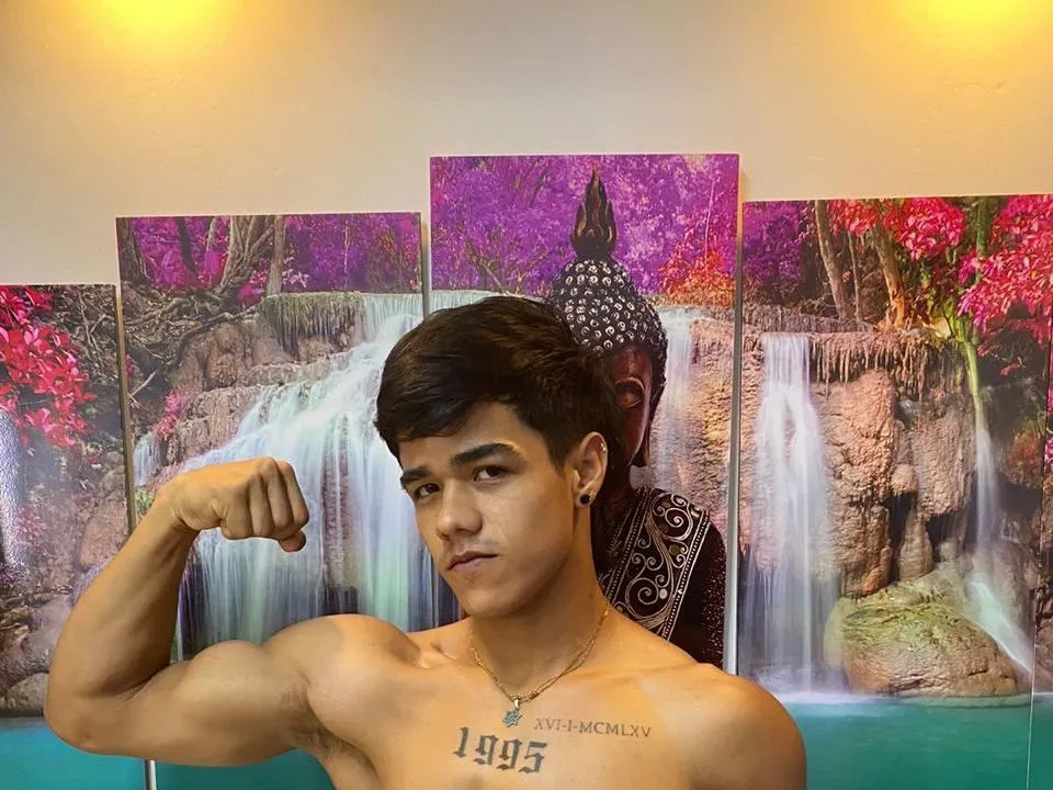 stifhot Profilbild des Cam-Modells