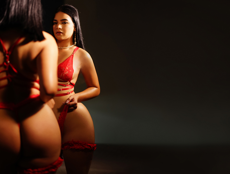 Performer AliceHill18 Photo 4