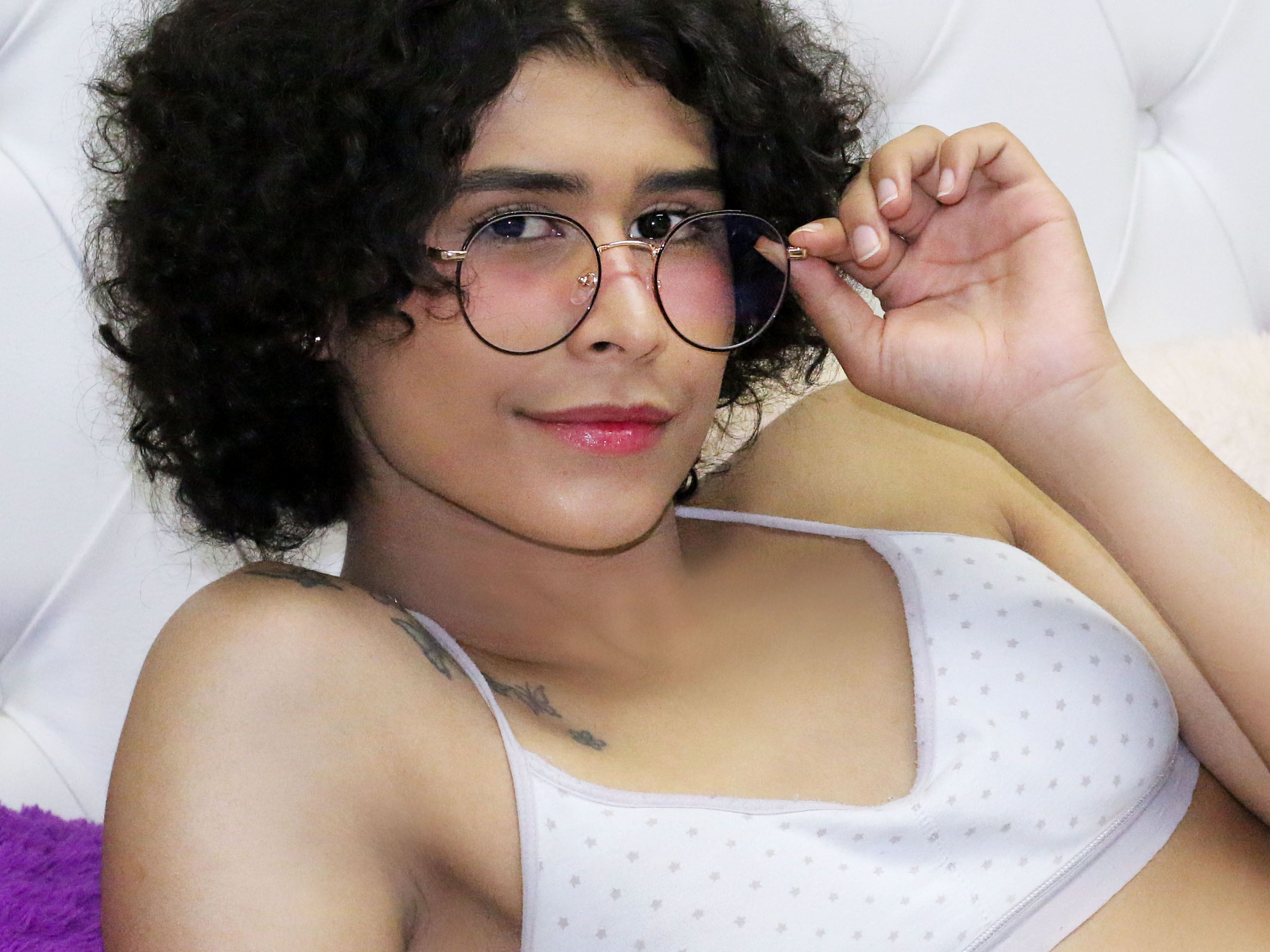 Image de profil du modèle de webcam MARAMENDEZ