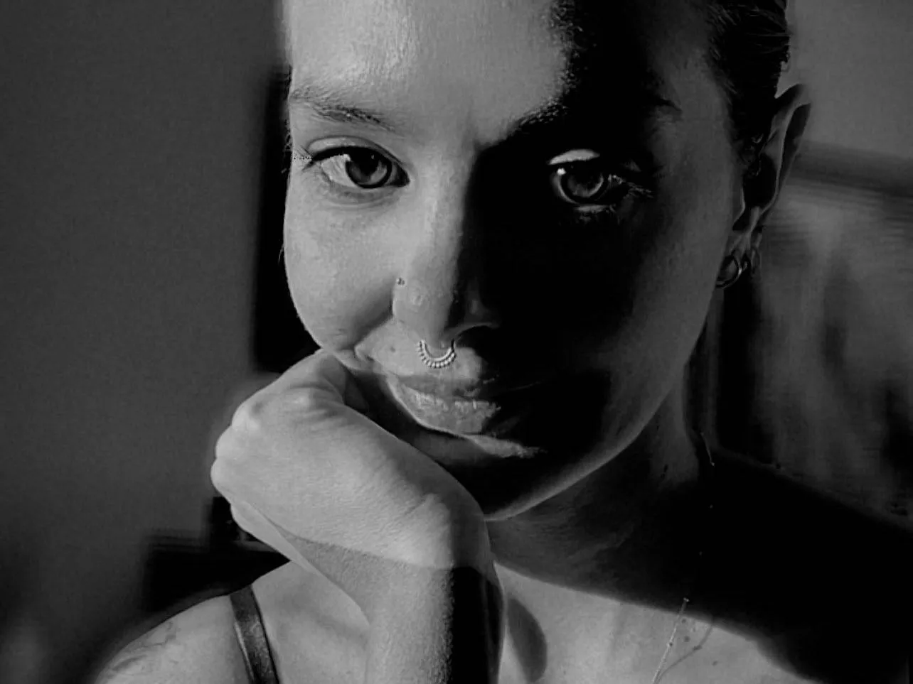 NinaMigi immagine del profilo del modello di cam