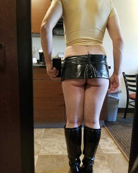 Performer ToniStormCD Photo 5