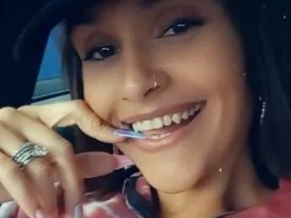 Image de profil du modèle de webcam destinygonzalez