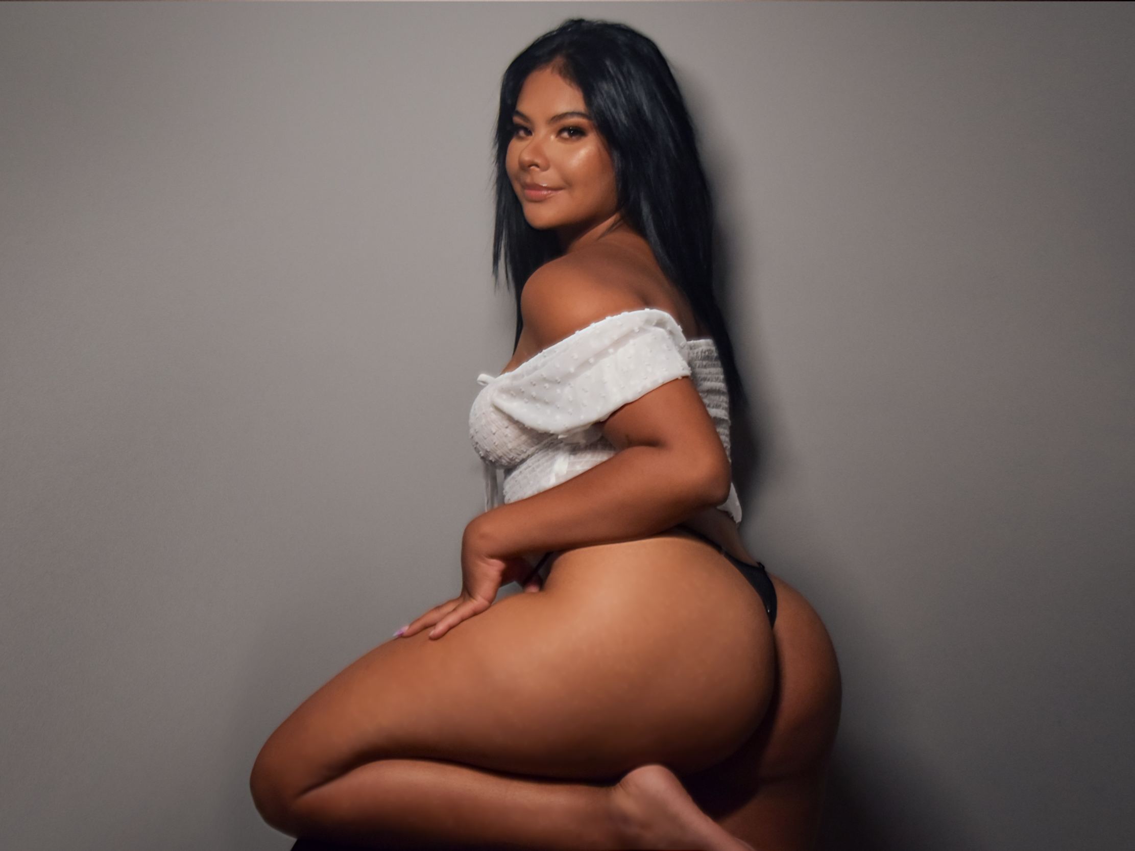 AlynParker immagine del profilo del modello di cam