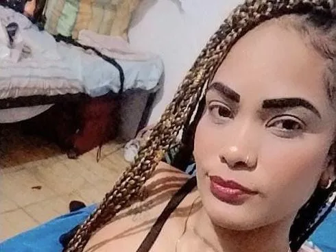 NathallyWoof profielfoto van cam model