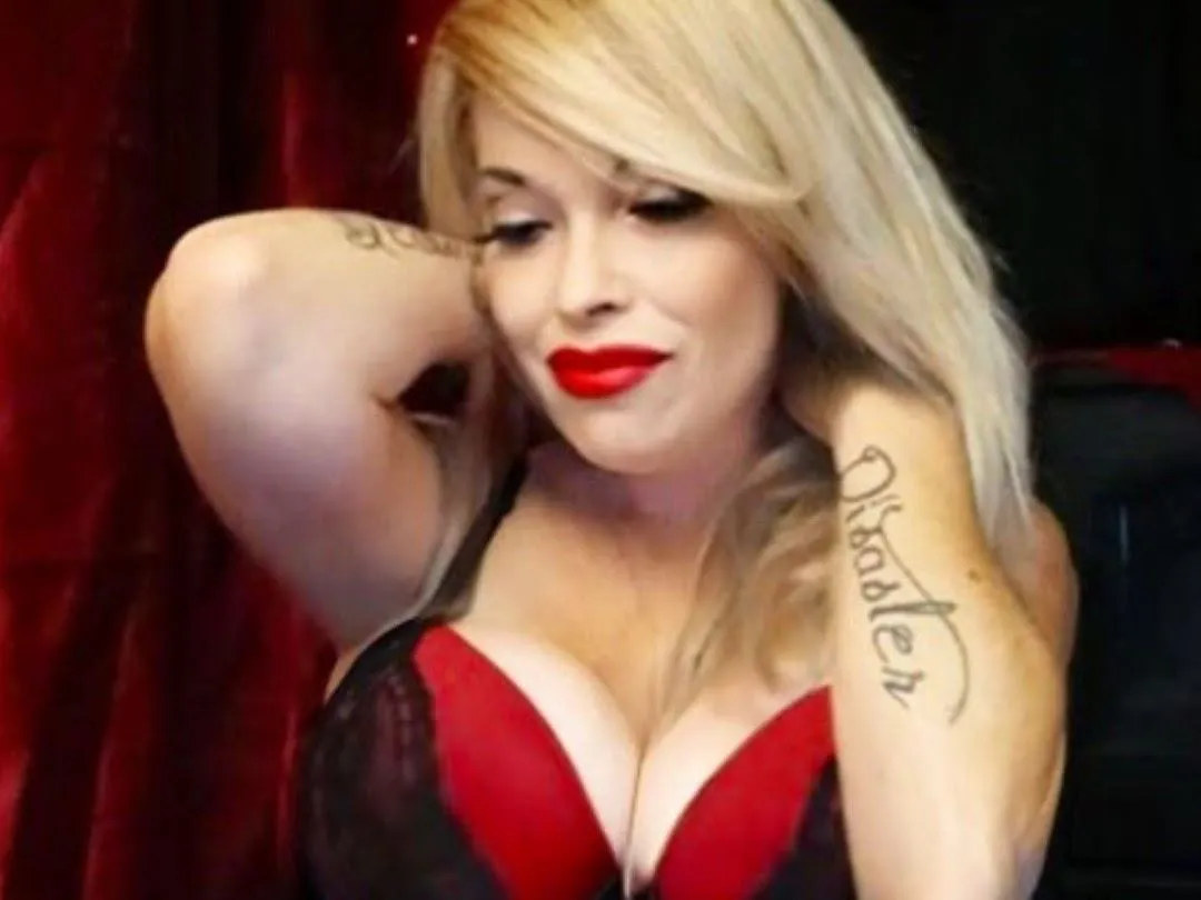 Foto de perfil de modelo de webcam de MsSavannaDlite