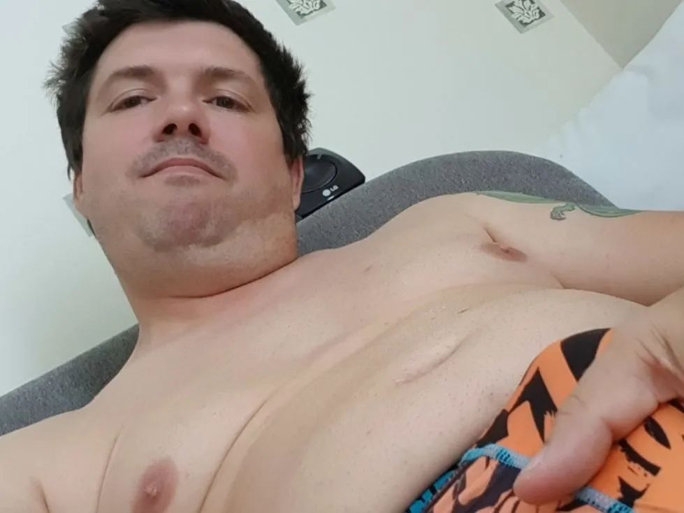 Image de profil du modèle de webcam mistercoeur123