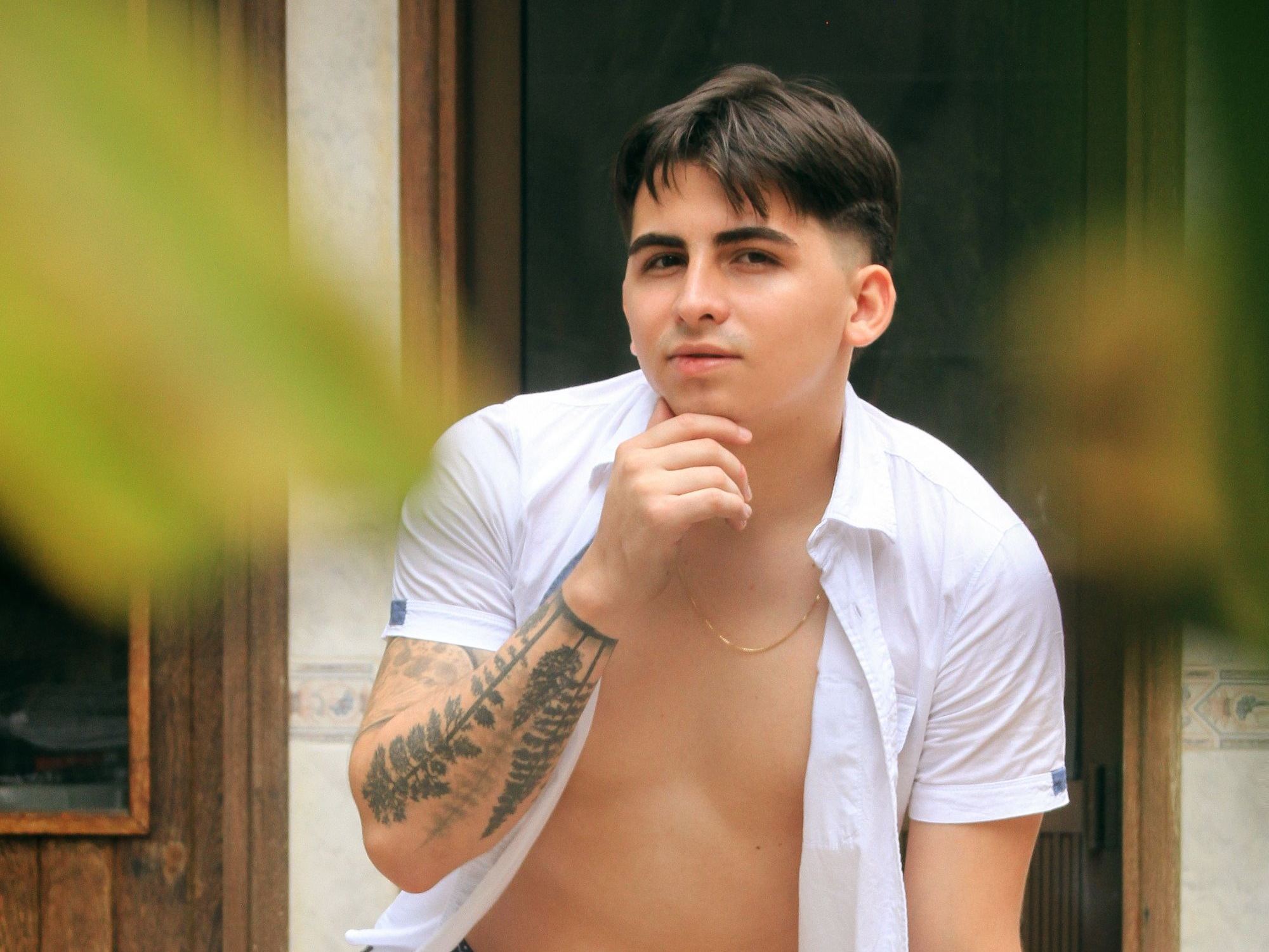 Imagen de perfil de modelo de cámara web de MauroSanchez