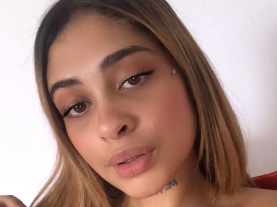 Image de profil du modèle de webcam HileyEvans