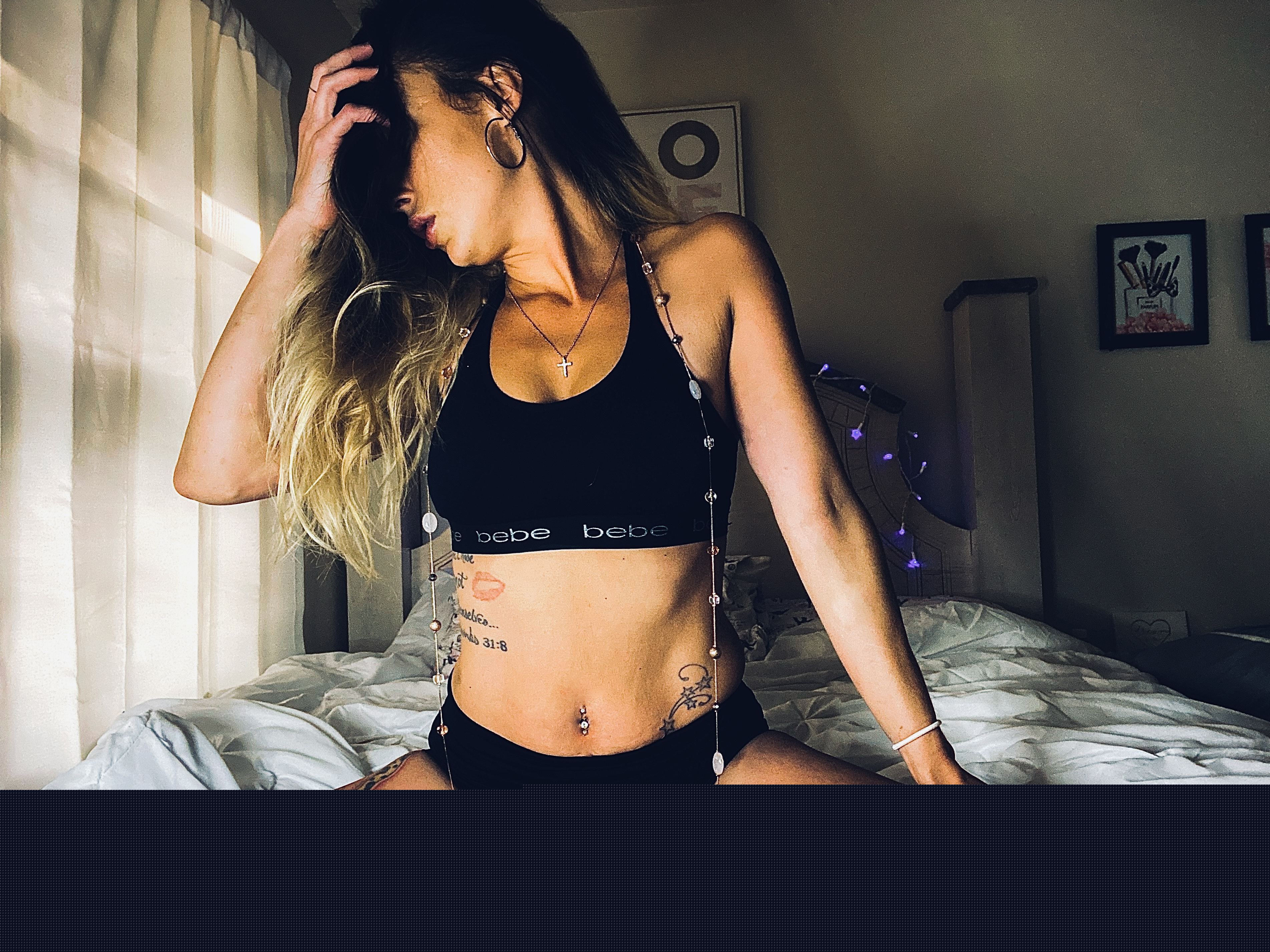 LaylaLove19 profielfoto van cam model