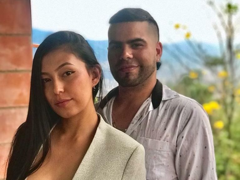 laustivhott cam model profile picture