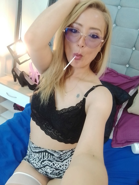 Performer CiindyCraw Photo 7