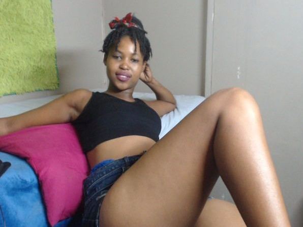 Foto de perfil de modelo de webcam de DarkDivaa21 