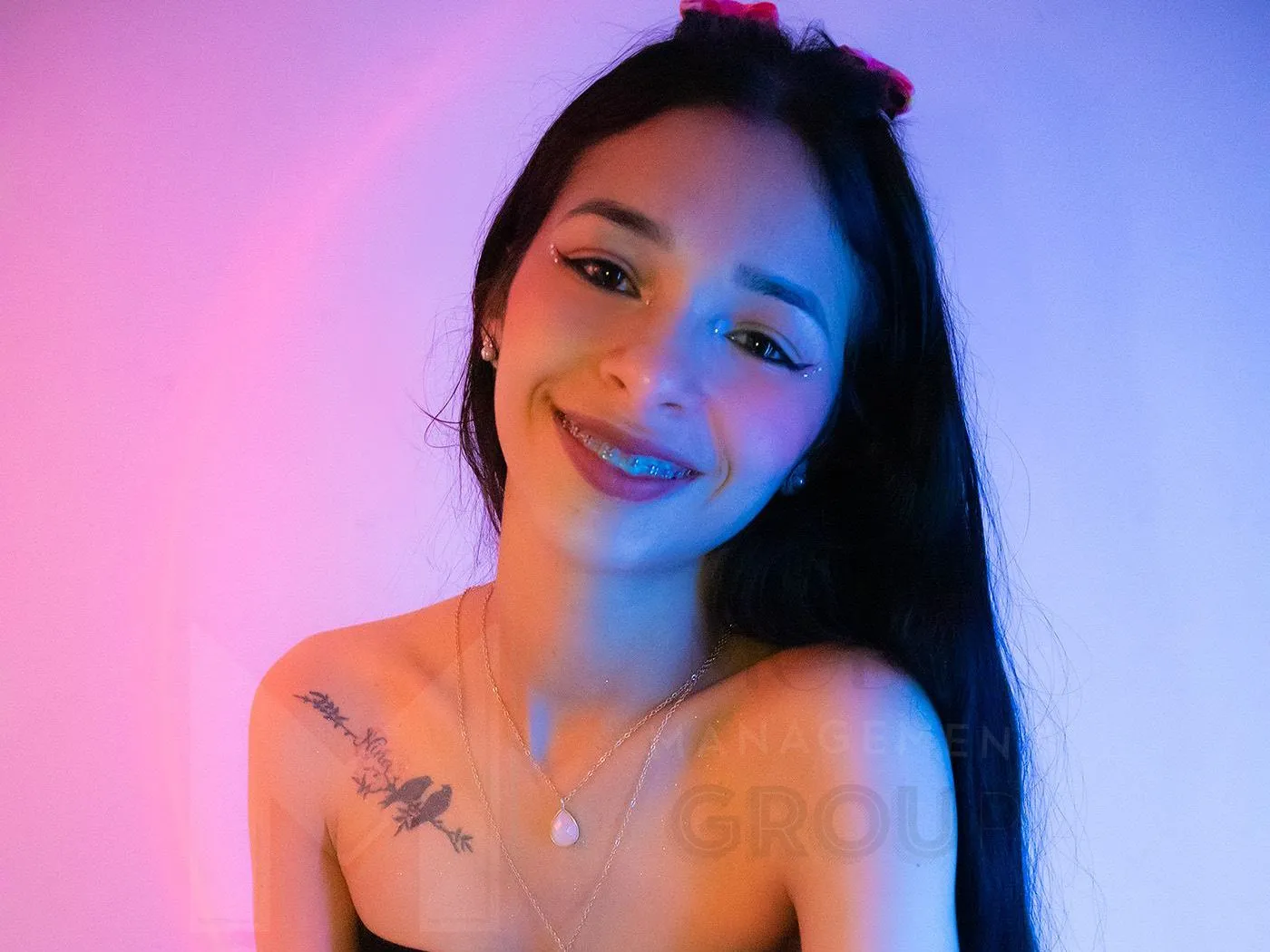 Foto de perfil de modelo de webcam de LuciBaker