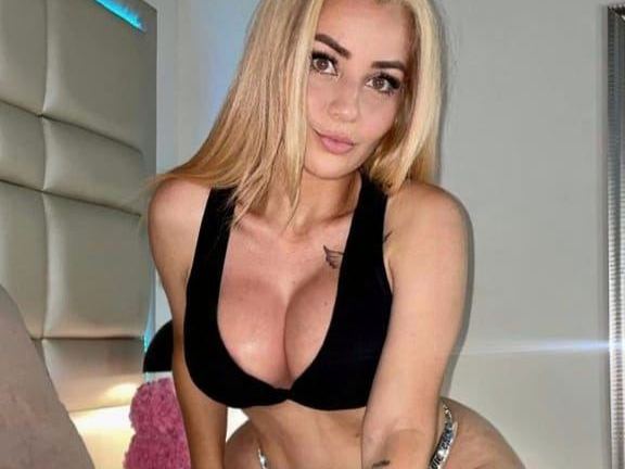 Image de profil du modèle de webcam PamelaOspinax