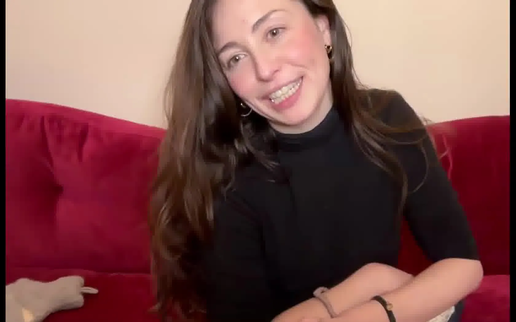 Interprete LucyEveVerdeUK Video 1