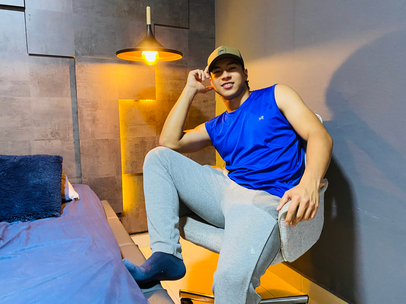 Performer AntonneMoore Photo 6