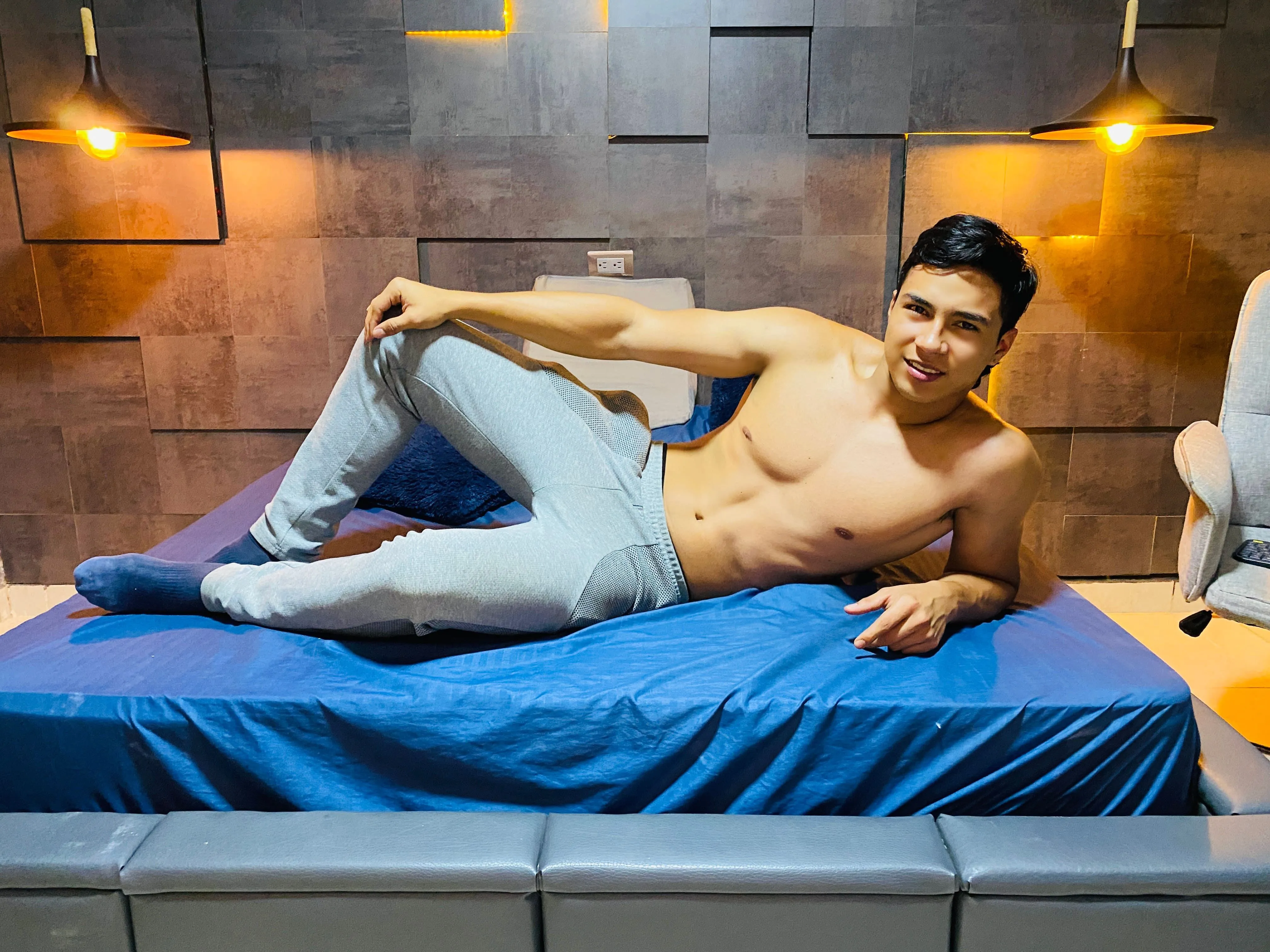 AntonneMoore profielfoto van cam model