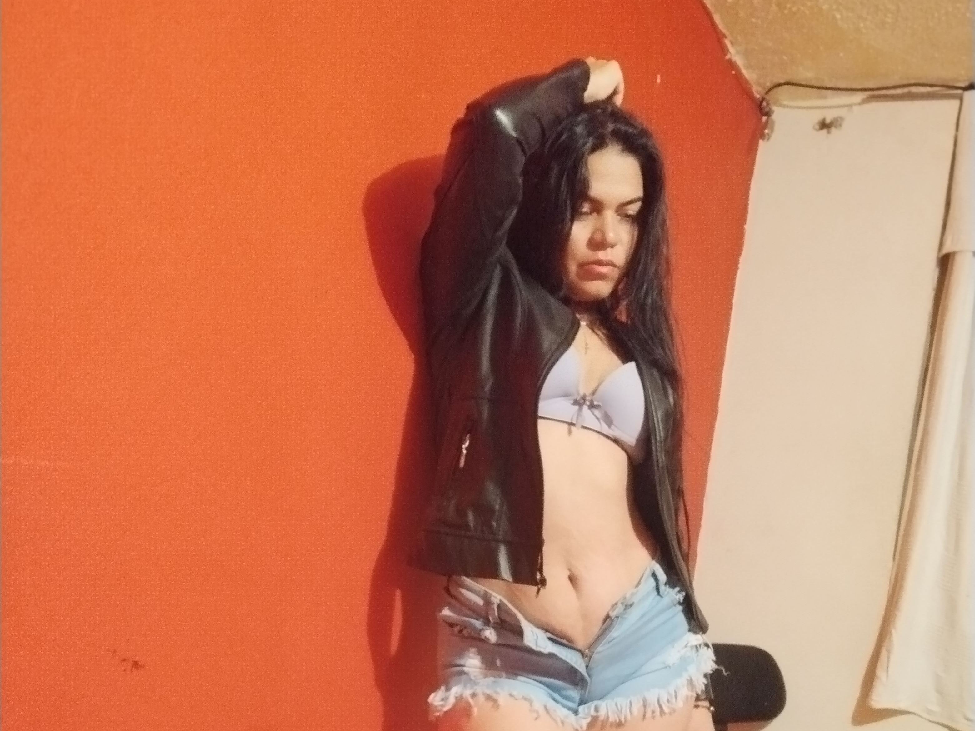 LashmyCely cam model profile picture