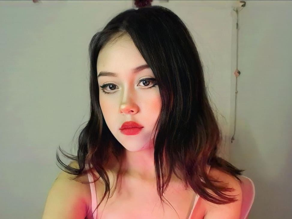 Foto de perfil de modelo de webcam de AissenStar